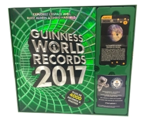 Guinness world records 2017 : explorez l'espace avec Buzz Aldrin & Chris Hadfield : plus de 4.000 records & photos - Guinness world records