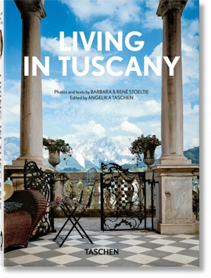 Living in Tuscany - Barbara Stoeltie